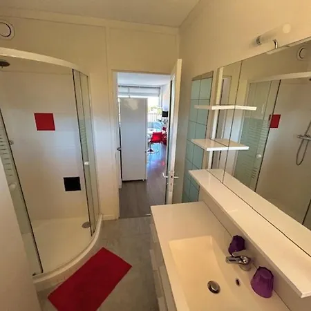 T2 Renove, Proche Plage, Parking Securise - Fr-1-388-154 Appartement